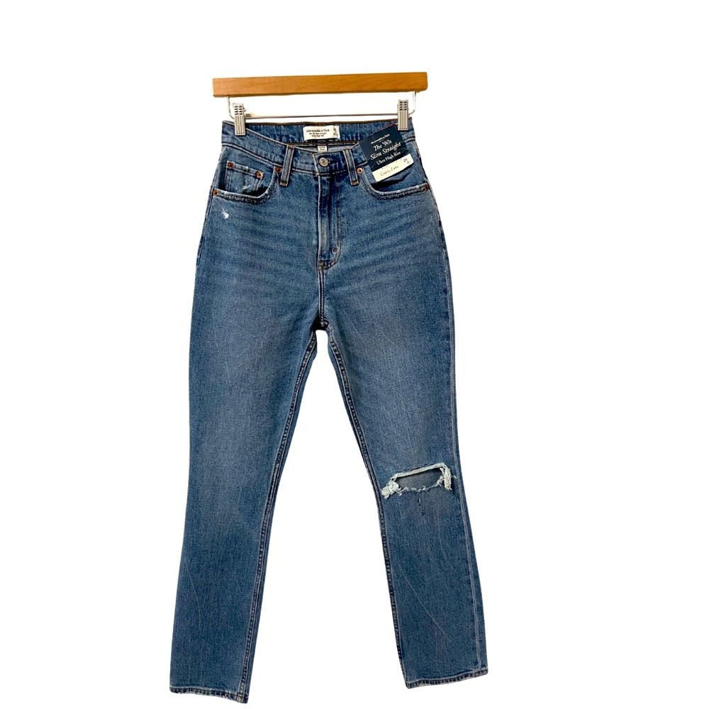 Abercrombie & Fitch Ultra High-Waist Open Cut Medium Wash Denim Jeans Size 26S